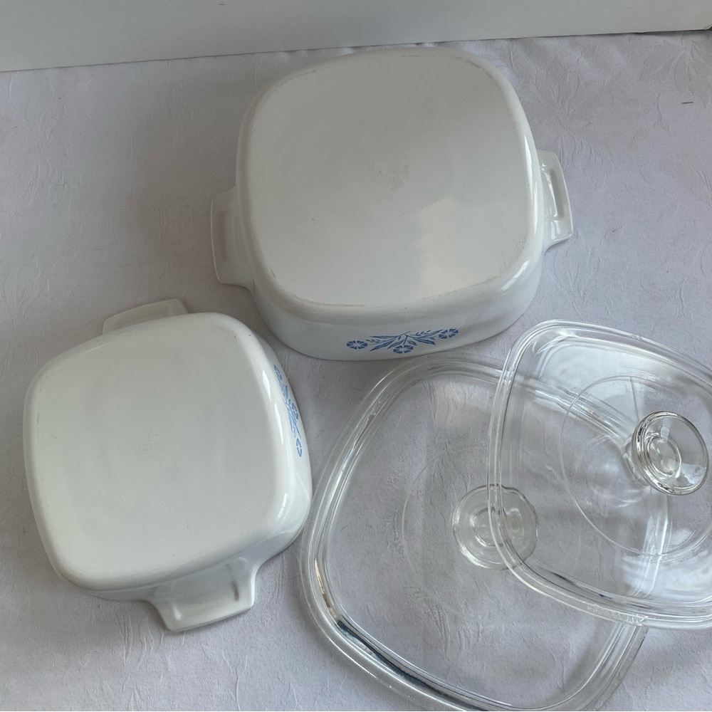 Corningware Blue Cornflower 2 Casserole Dishes & Lids 4 cup & 8 cup - Picture 5 of 10